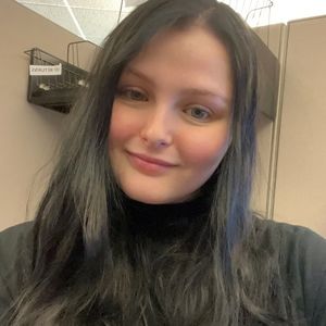 Meet your Posher, Izzy